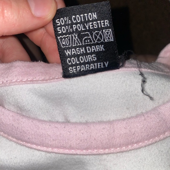 Super cute London top🩷🇬🇧 - Picture 6 of 6